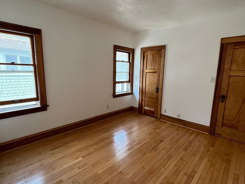 2nd image of 3285 N Cramer St #4
