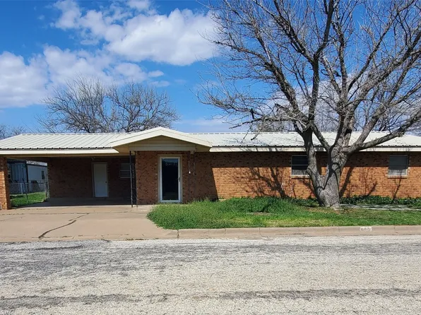 500 Hall St, Graham, TX 76450