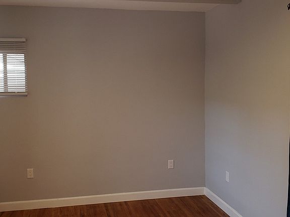 4th image of 1647 Franklin St