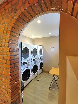 Rented by Signature Property Realty | media 23