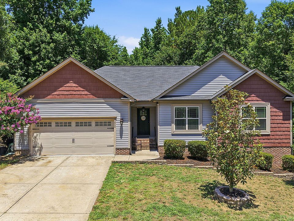 1st image of 265 Ridge Dr