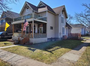 28 Vine St, Lockport, NY 14094