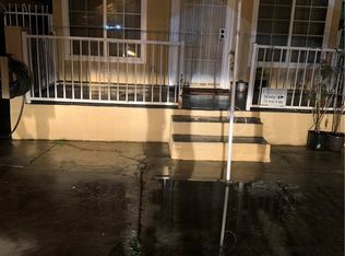 2210 E Hatchway St, Compton, CA 90222