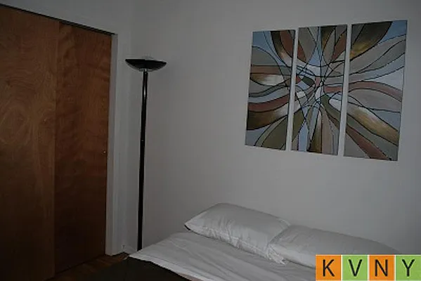 Rented by KVNY Soho | media 76