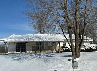 4750 W Deaver Rd, Columbus, IN 47201