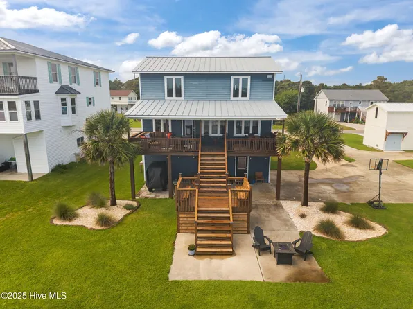 331 Grandview Drive, Sneads Ferry, NC 28460