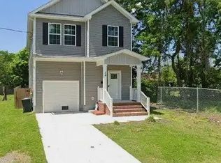 24 Bacon St, Hampton, VA 23669