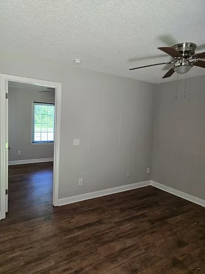 104 Dogwood Ln — Photo 7