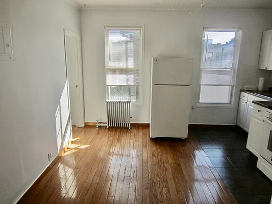 Rented by Capri Jet Realty Corp | media 9