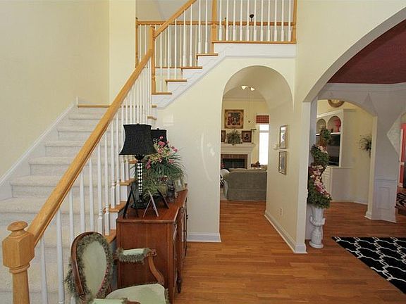 4th image of 3730 Butler Springs Dr