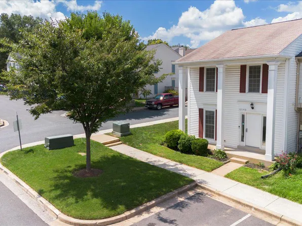 13143 Country Ridge Dr, Germantown, MD 20874