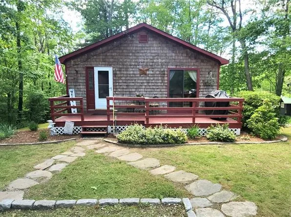 42 Lake Shore Dr, Chepachet, RI 02814