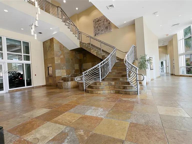 1755 E Hallandale Beach Blvd #2303E — Photo 24