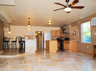 415 6th St, Chelan Falls, WA 98817