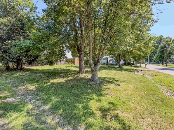 701 S 7th Ave, Paragould, AR 72450