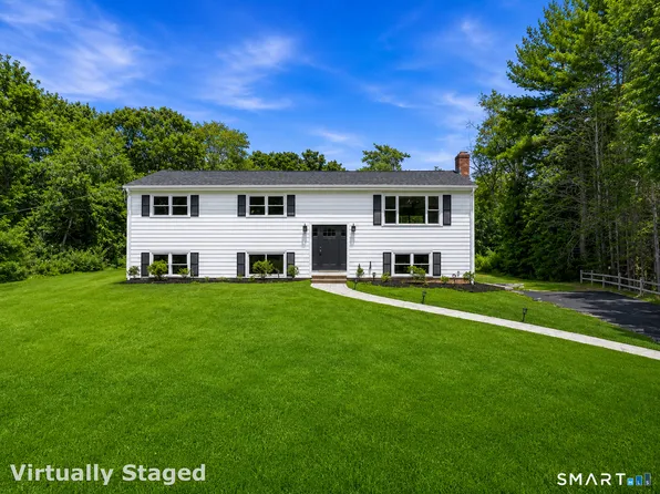 111 Carriage Drive, North Haven, CT 06473
