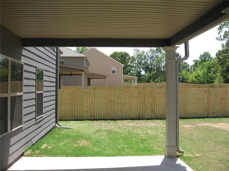 5685 Banner Blvd — Photo 10