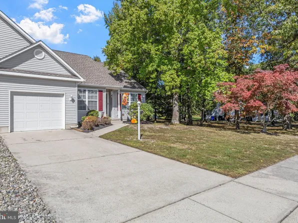 10 Kay Dr, Hammonton, NJ 08037