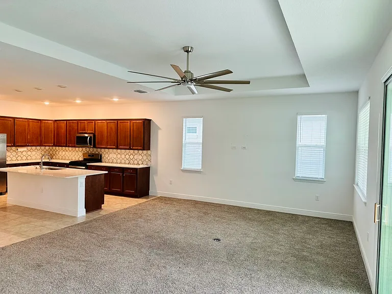 5806 SW 78th Avenue Rd — Photo 7