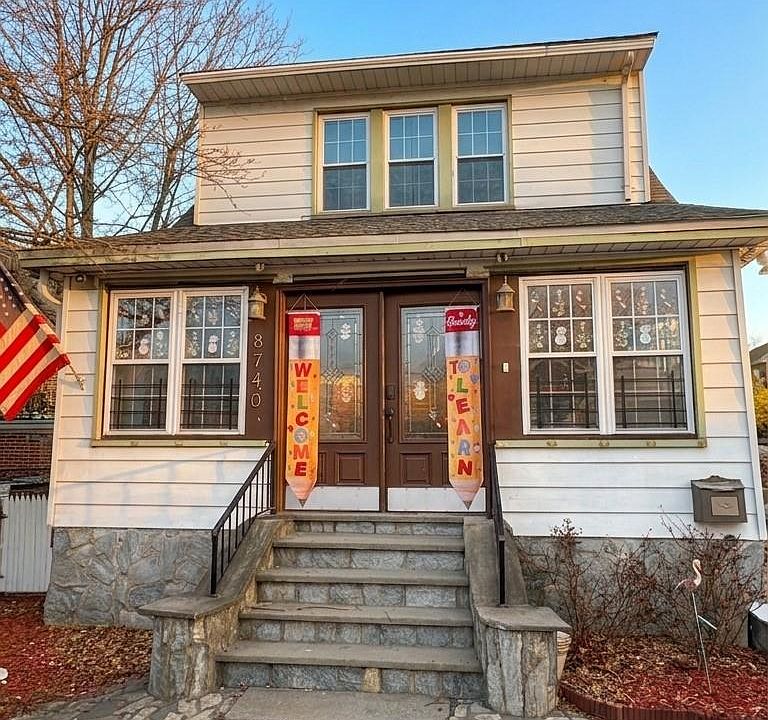 1st image of 8740 188th Street