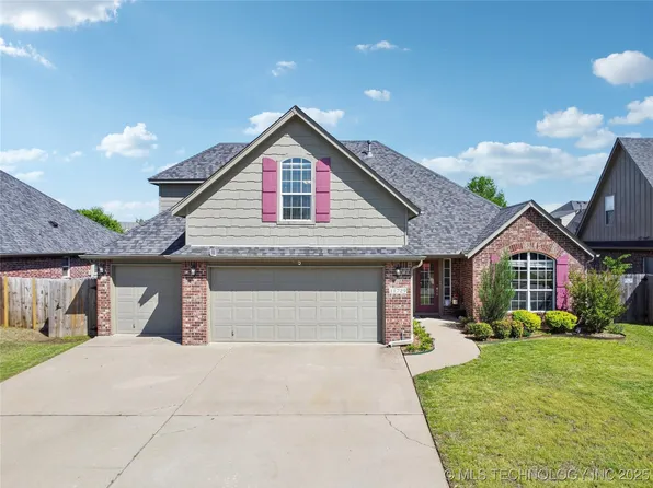11729 S Willow St, Jenks, OK 74037