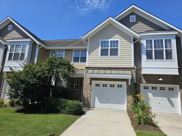 9133 Bunnwood Ln, Raleigh, NC 27617
