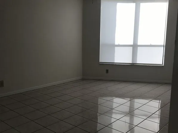 6751 N University Dr APT 107, Fort Lauderdale, FL 33321