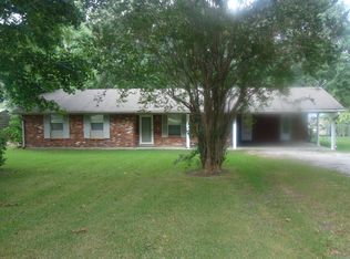 118 1st East St, Sumrall, MS 39482