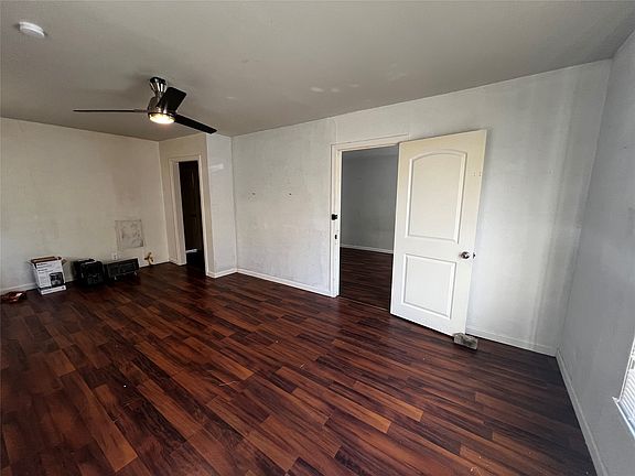 2nd image of 612 E Gandy St