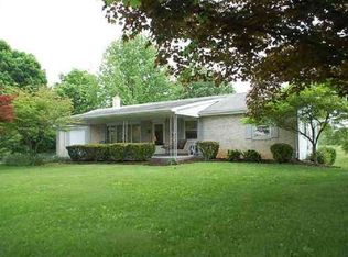 112 Lawrence Ln, Carlisle, PA 17015