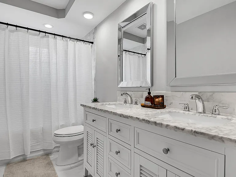 23313 Lago Mar Cir — Photo 38