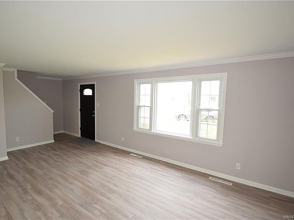 4th image of 1026 99th St