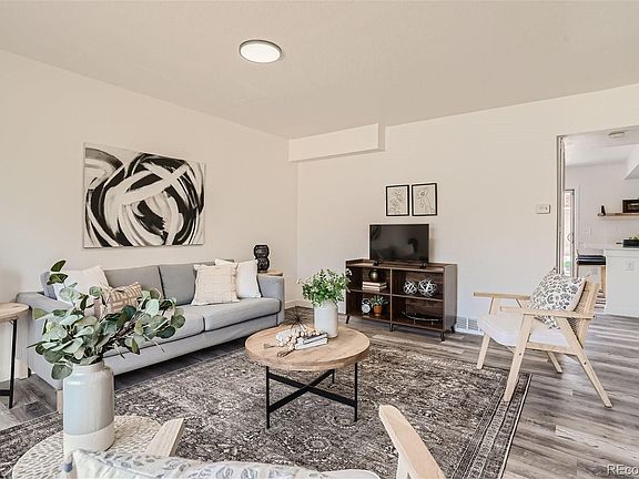 3rd image of 9221 E Nassau Avenue