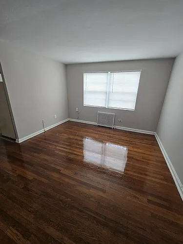 214 Kenilworth Ave NE Photo 1
