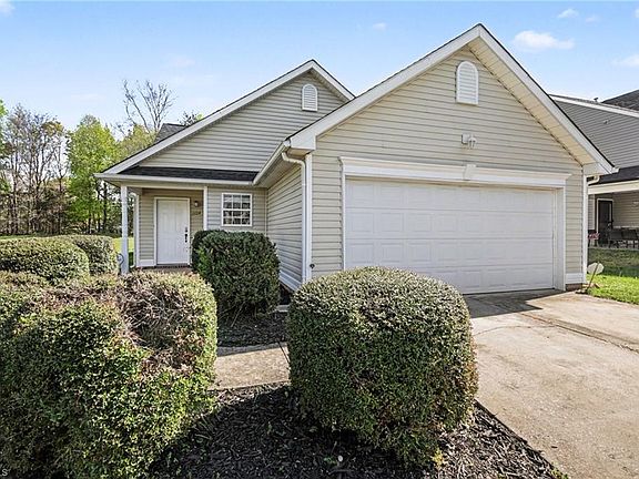 2nd image of 1104 Highstone Dr