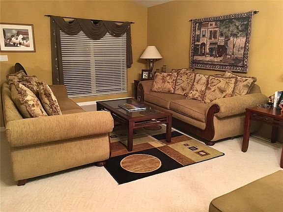 3rd image of 1672 Harbor Oaks Dr