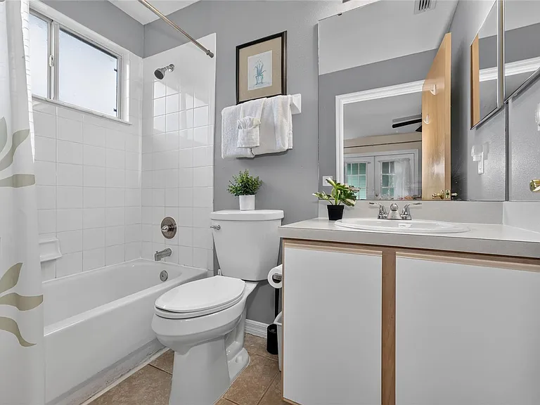 3140 Britannia Blvd #D — Photo 33