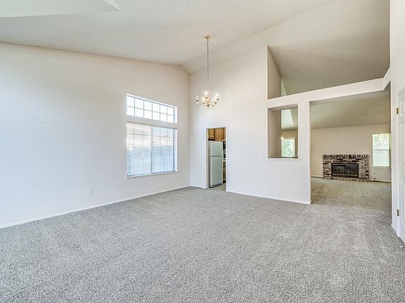 5th image of 942 Sardonyx Way