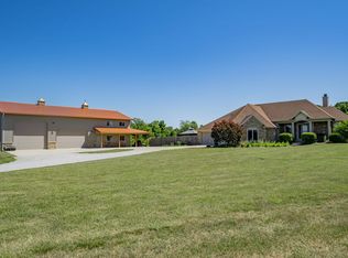 11555 N 400 W #90, Roanoke, IN 46783