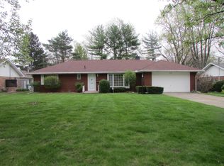 6026 Angleview Dr, Sylvania, OH 43560