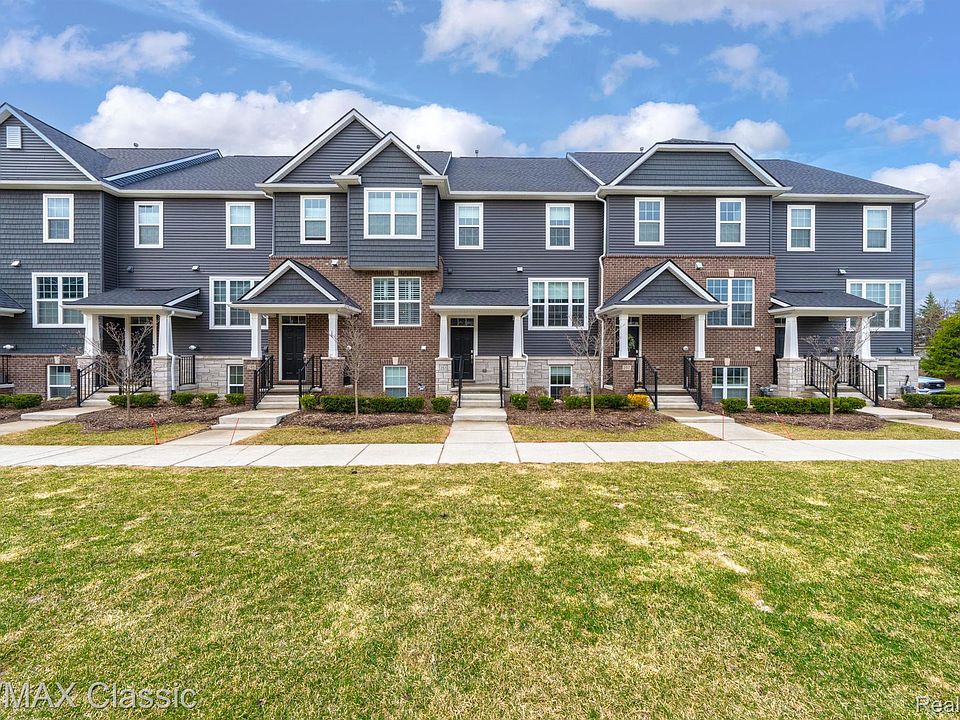 1st image of 251 N Sydney Ct