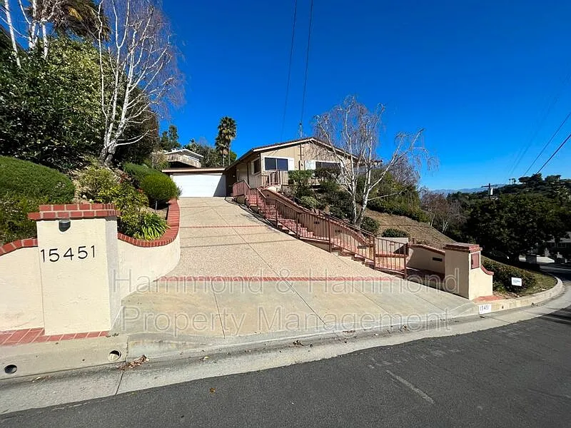 2 bed, 2.0 bath, 1783 sqft, $6,195 — Photo 1