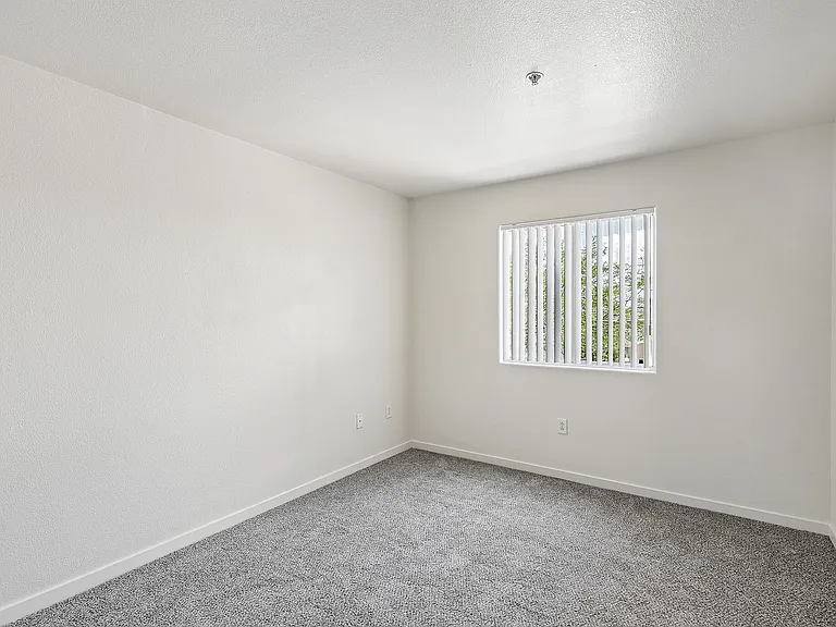 45-web-or-mls-unit B216-017