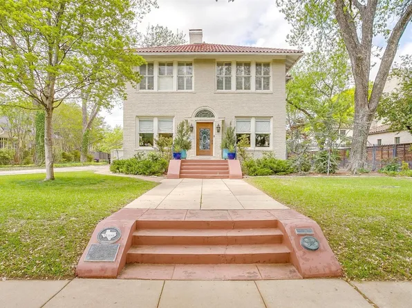 2230 Warner Rd, Fort Worth, TX 76110