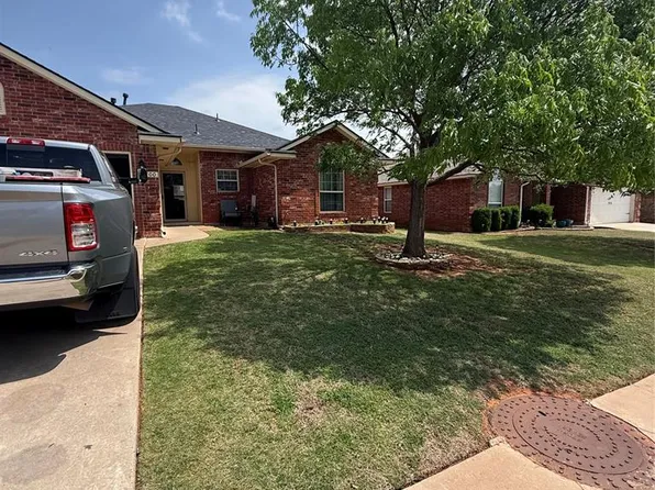 1800 Meadow Run Dr, Moore, OK 73160