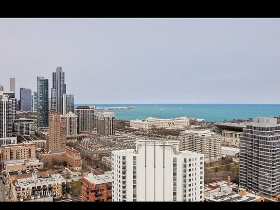 5th image of 1720 S Michigan Ave APT 3207