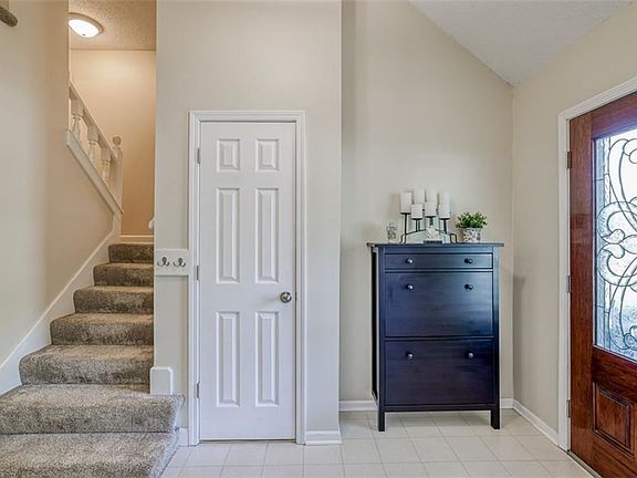 3rd image of 7754 Caenen St