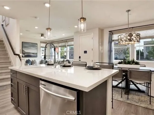 9889 Bria Ln, Garden Grove, CA 92844