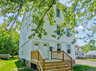 104 Moore St FLOOR 1, Agawam, MA 01001