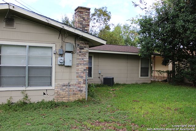 2nd image of 7826 Sugarfoot Dr